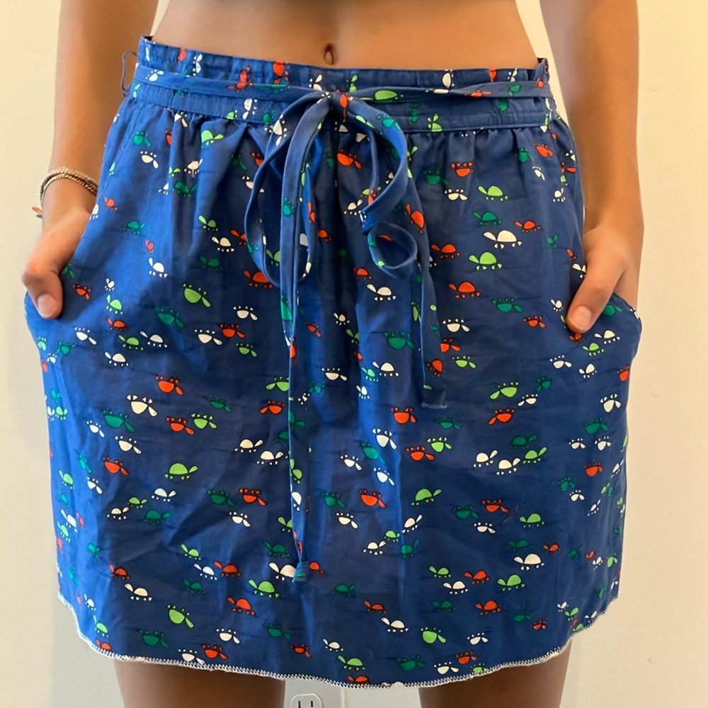 Adorable vintage skirt